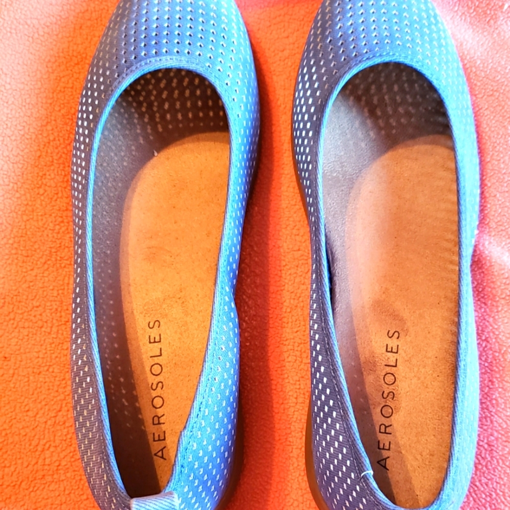Brand New Aerosoles Flats 10.5